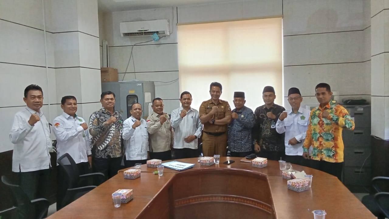 Ka. KUA Hadiri Undangan Disdukcapil Pekanbaru