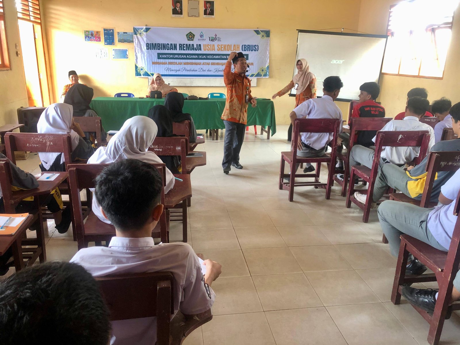 KUA Binjai Timur Kembali Gelar BRUS di SMK Budi Utomo