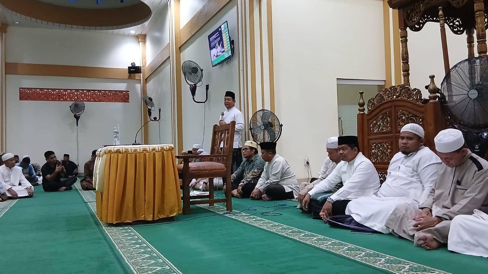 Semarak HGN ke-80, Ka. KUA Rambah Berbaur dalam GSSB Bersama Pemkab Rohul