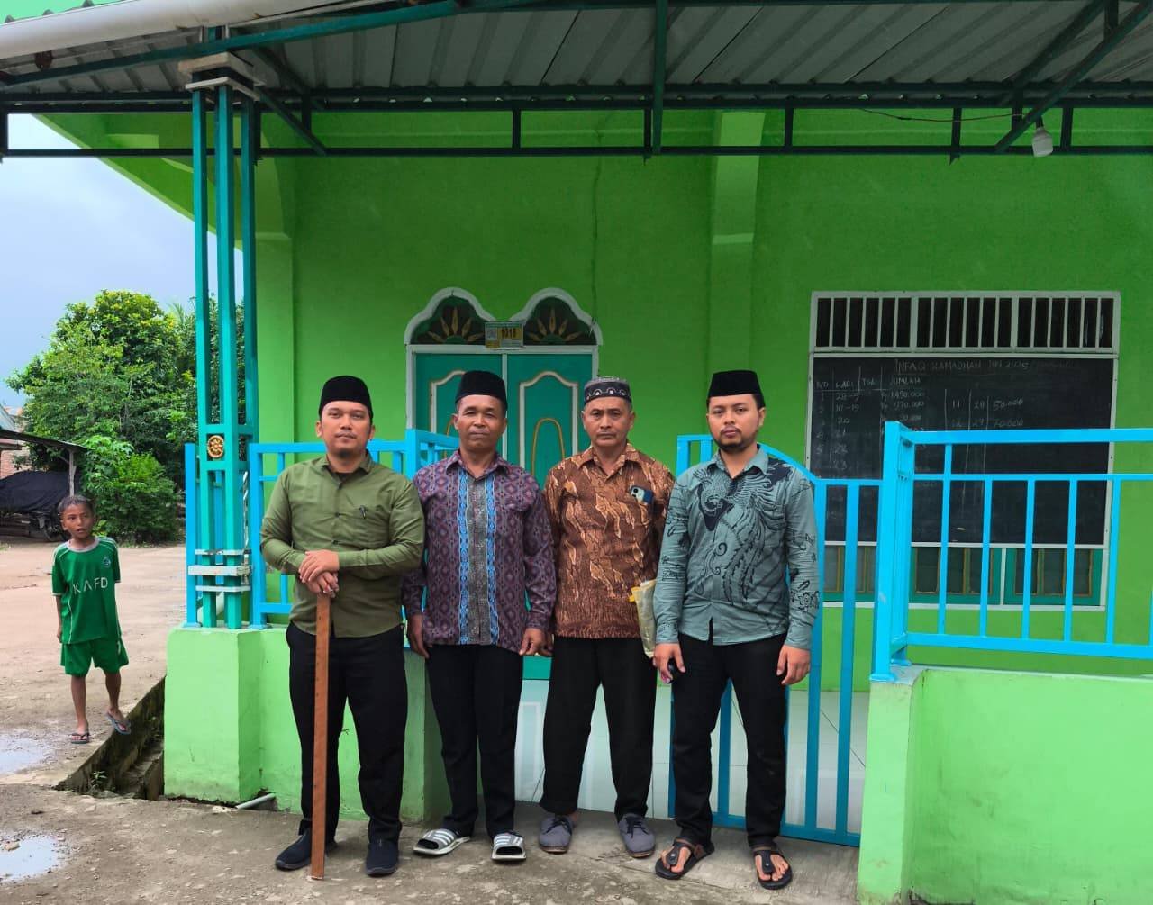 Komitmen Layanan Keagamaan, KUA Mardingding Ukur Arah Kiblat