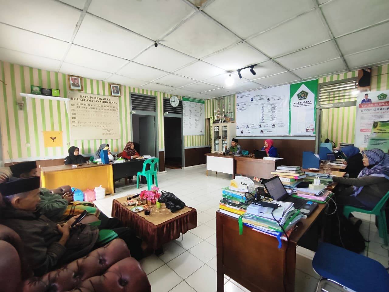 KUA Sidikalang Gelar Rakor Bulanan, Tekankan Profesionalisme dan Inovasi Layanan