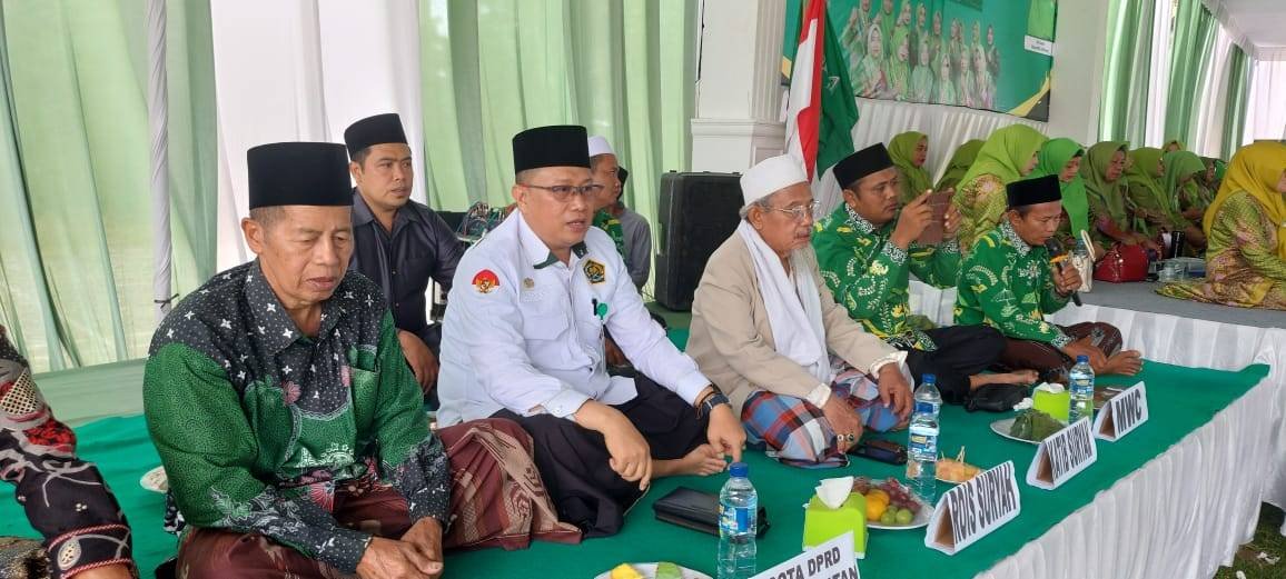 Kepala KUA Katibung Hadiri Pengajian Muslimat NU
