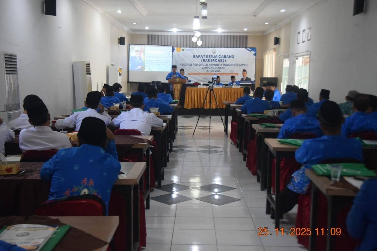 Kepala Kemenag Lampung Tengah Buka Rakercab I PC APRI Lampung Tengah 2025