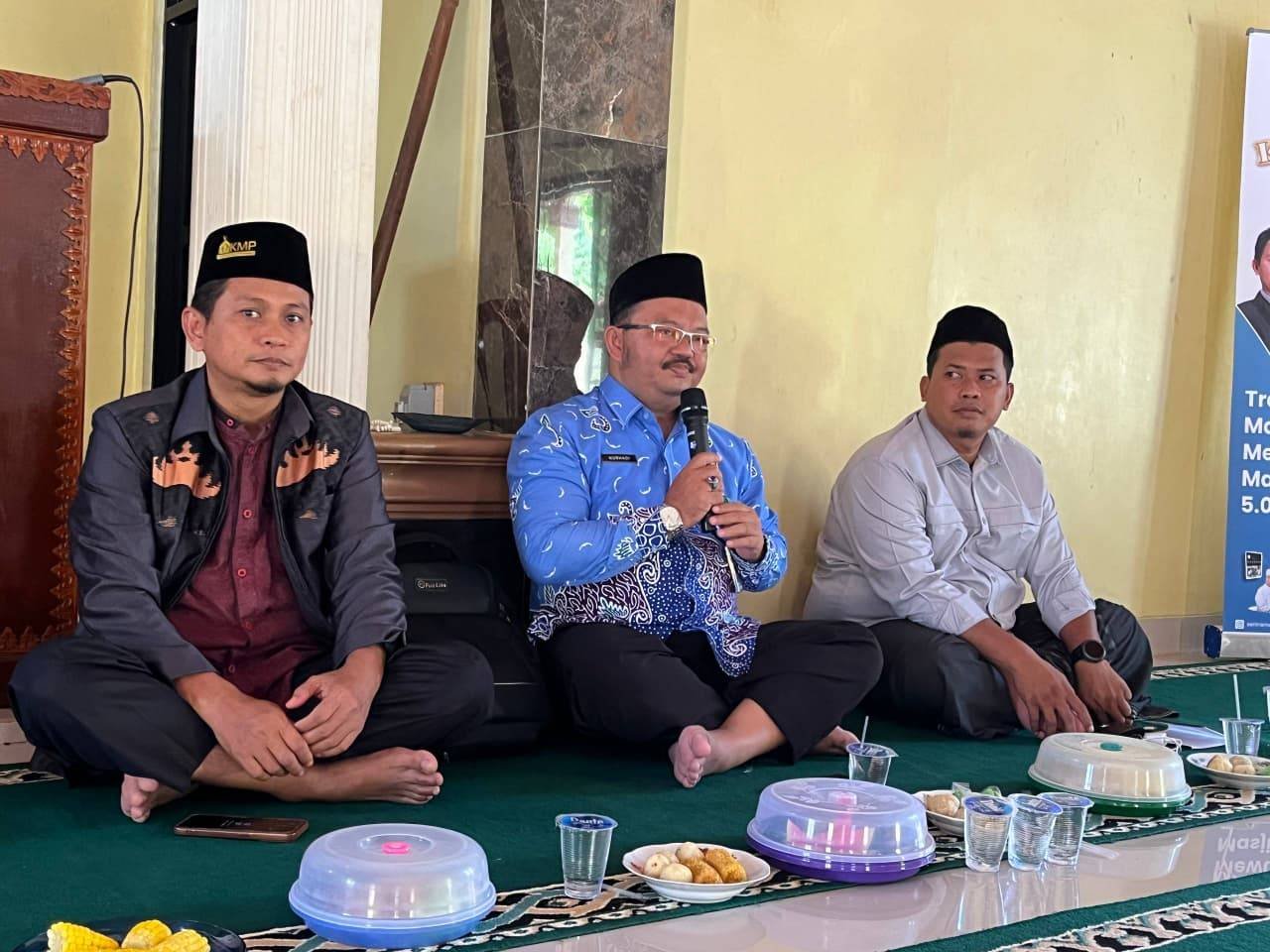 KUA Way Sulan Gelar Pembinaan Takmir Masjid: Wujudkan Masjid Makmur, Mandiri, Berdaya dan Berdampak