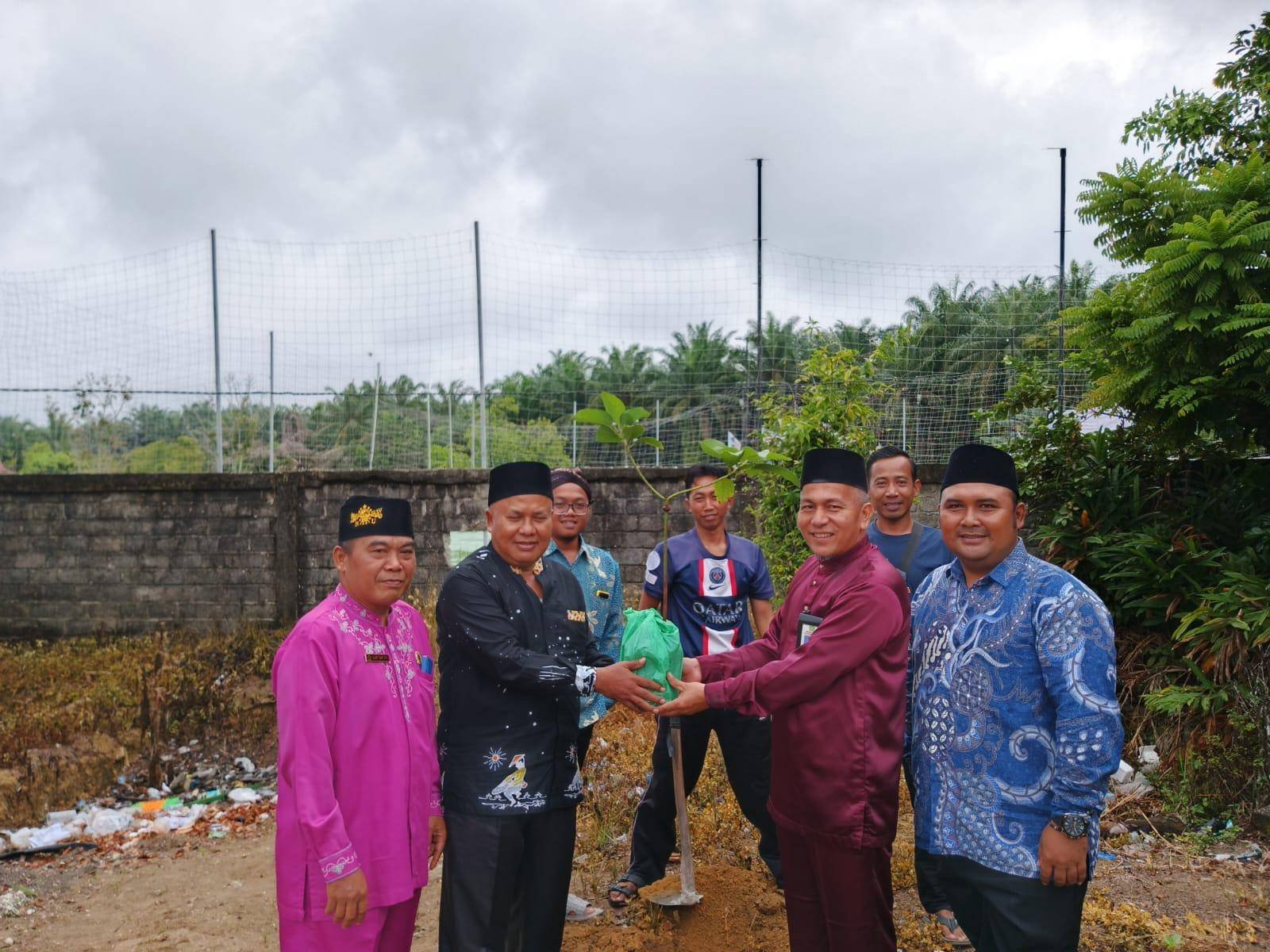 Bukti Cinta Bumi KUA Singingi Selalu Giat Dalam Ekoteologi
