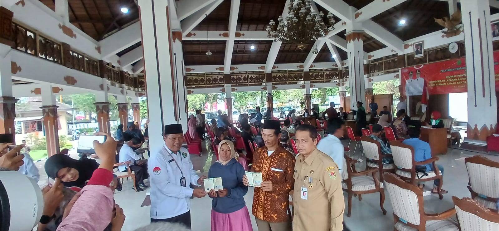 GAS Pencatatan Nikah Digencarkan: Kemenag Kab Magelang Berkolaborasi dengan Pemkab, Disdukcapil, dan PA Mungkid Sahkan 22 Pasangan Siri”