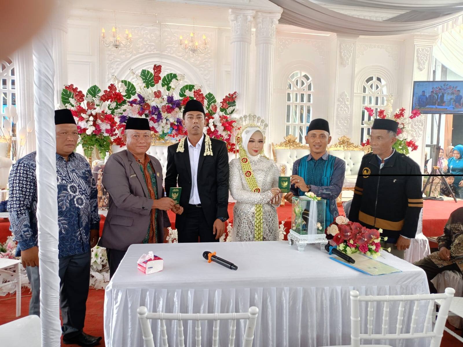 Lukmansyah Tuntun Pasangan Menuju Rumah Tangga Sakinah Mawaddah Warahmah