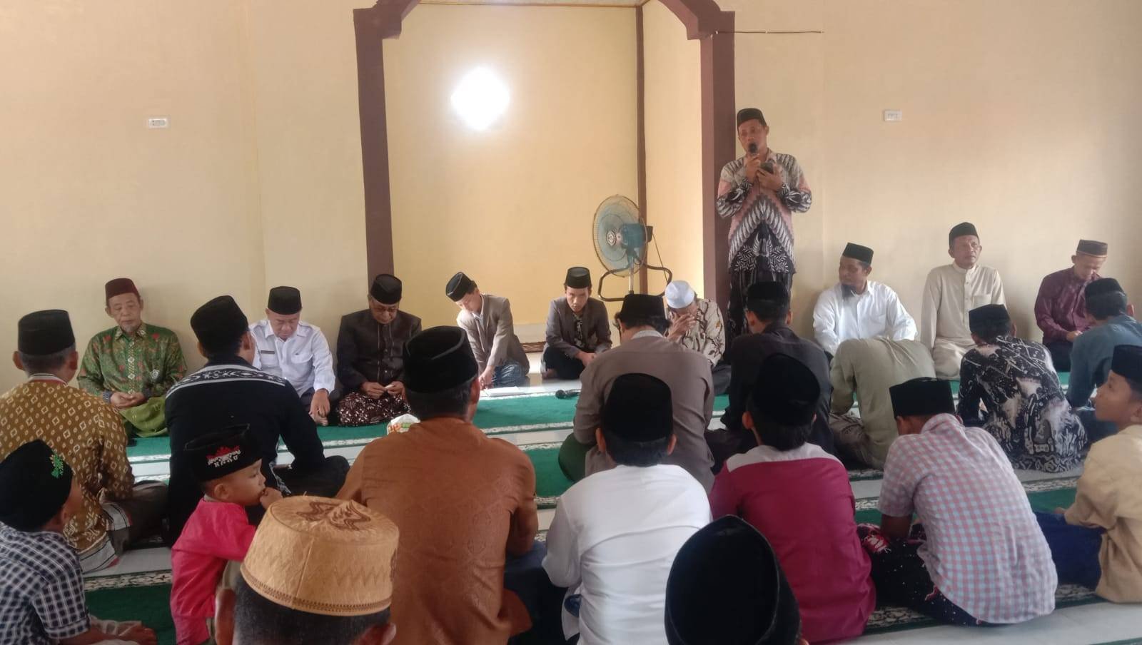 KUA Sekampung Resmikan Masjid Baru Pesantren Inbatul Karomah