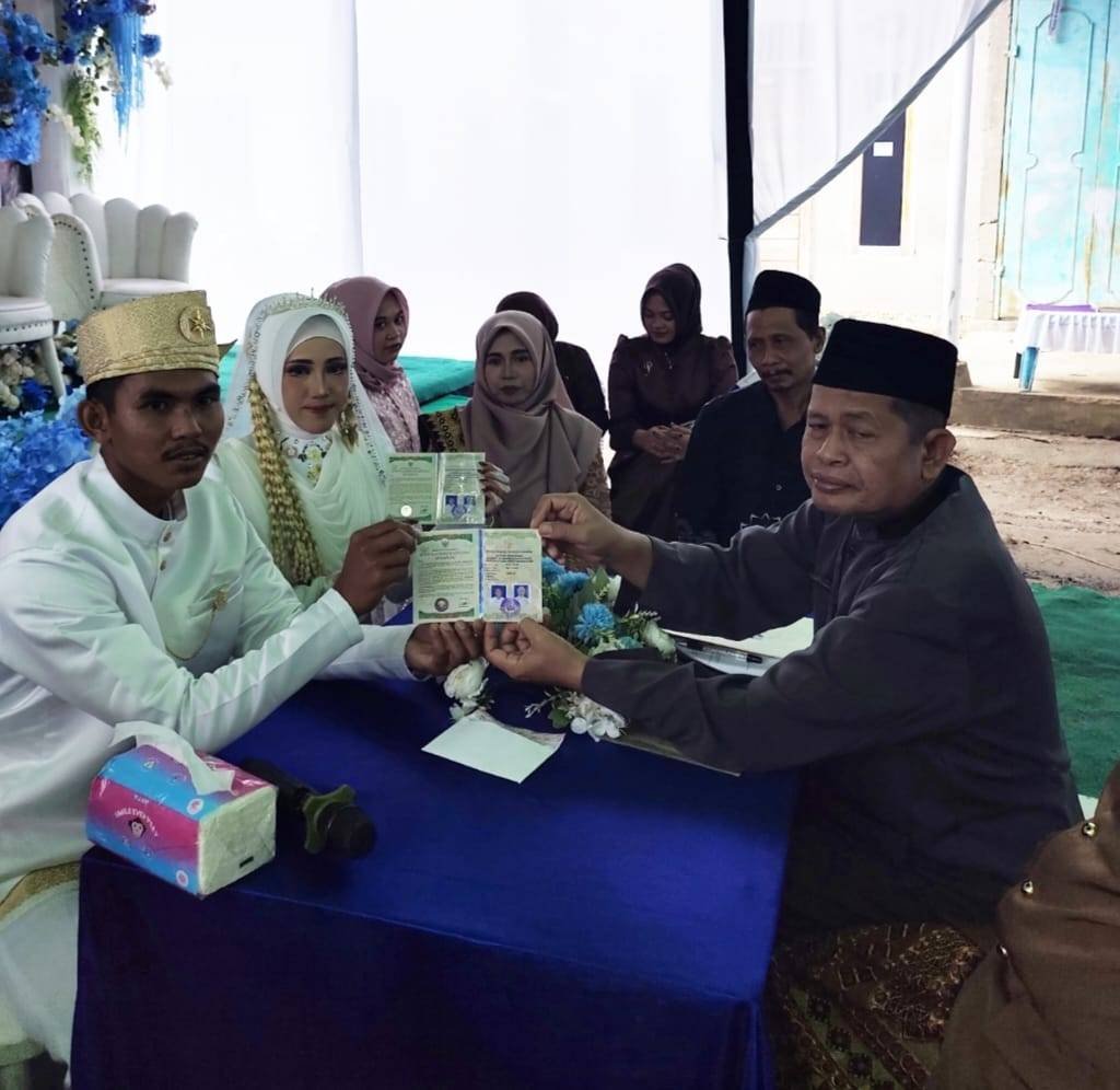 H. Wastam Buka Rahasia Rumah Tangga Bahagia Kepada Catin