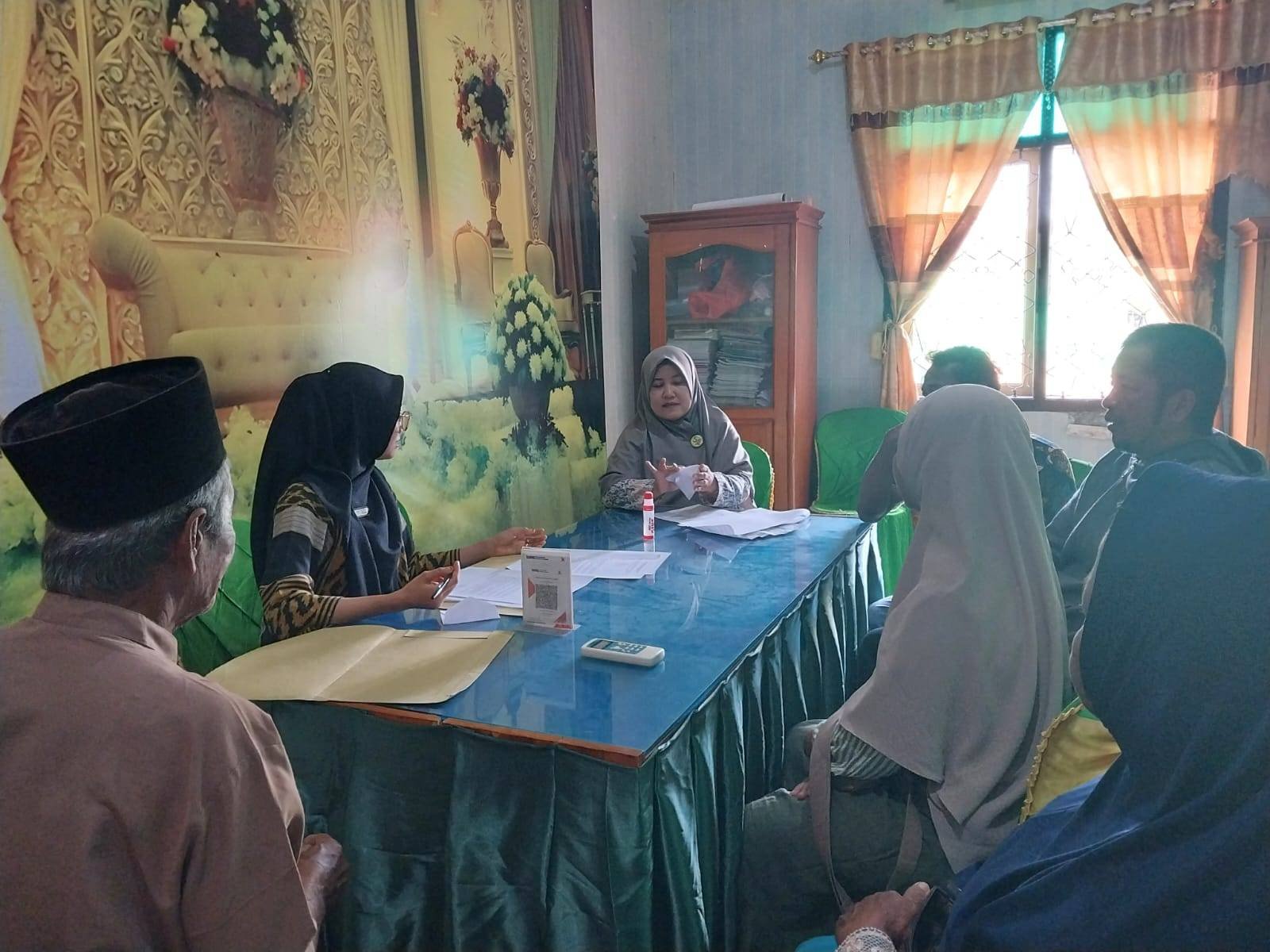 KUA Sekampung Udik Verifikasi Kuota Porsi Cadangan Calon Jamaah Haji 1447 H/2026 M