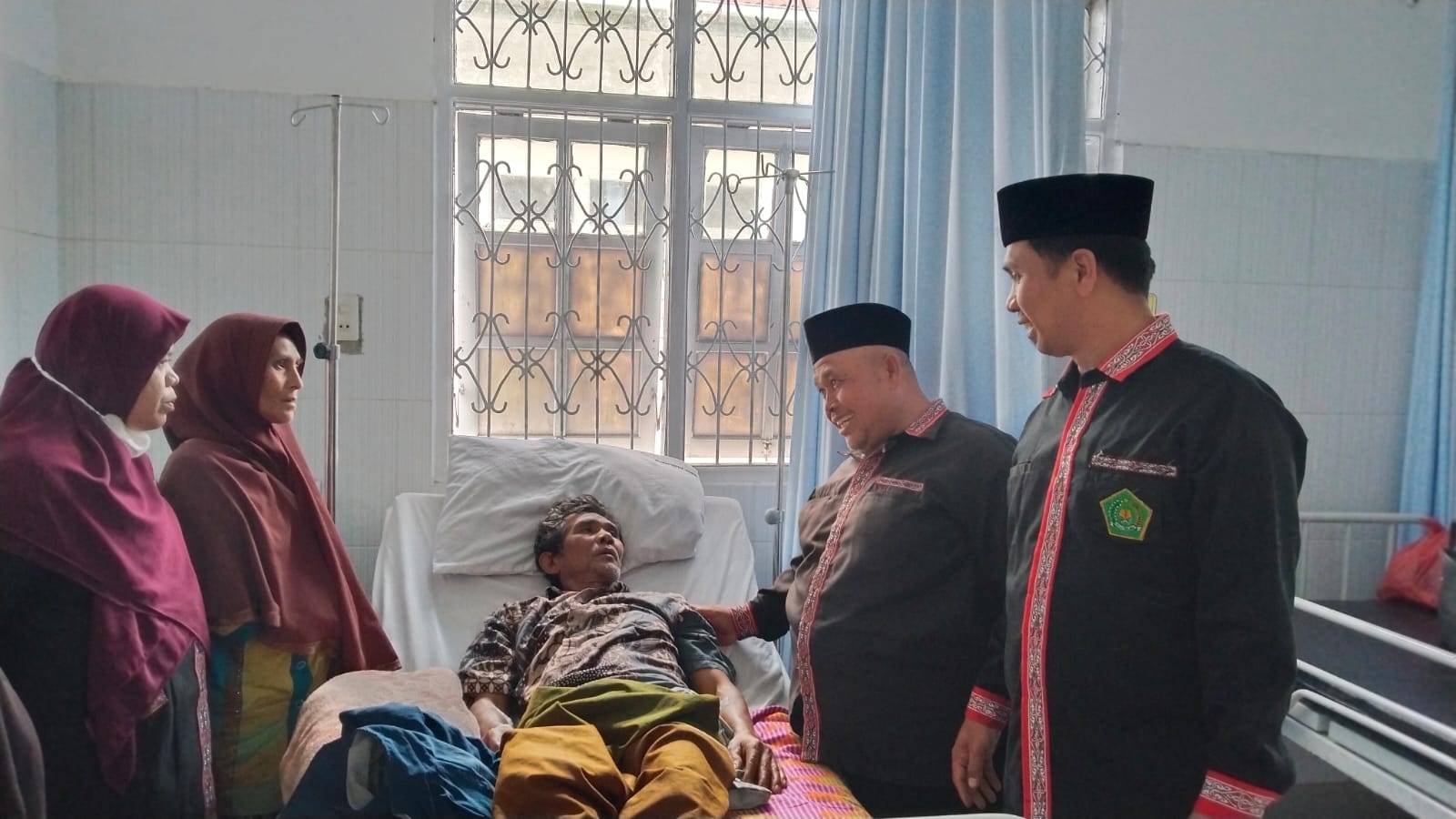 PAI KUA Sidikalang : Menjaga Asa Harapan, Lewat Doa dan Dukungan Kesembuhan