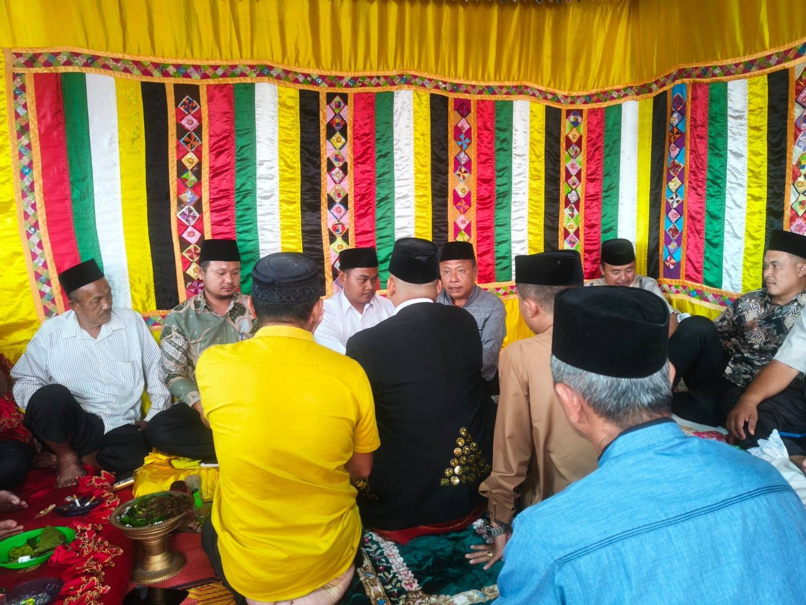 KUA Lahewa Gelar Akad Nikah: Pernikahan adalah Momen yang Sakral