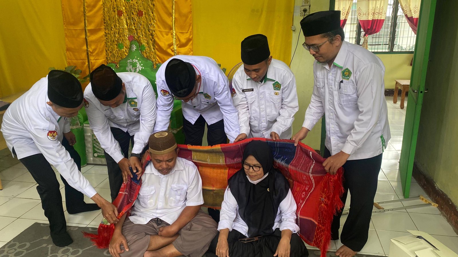 KUA Bandar Pasir Mandoge Adakan Pengantar Purnabakti Pegawai 