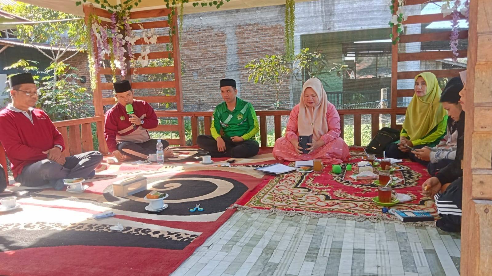 Perkuat Pelayanan Keagamaan, Jajaran KUA Sidikalang Gelar Rapat Koordinasi Akhir Tahun