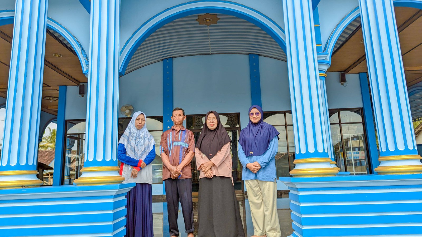 KUA Pasir Sakti Gelar Bakti Sosial