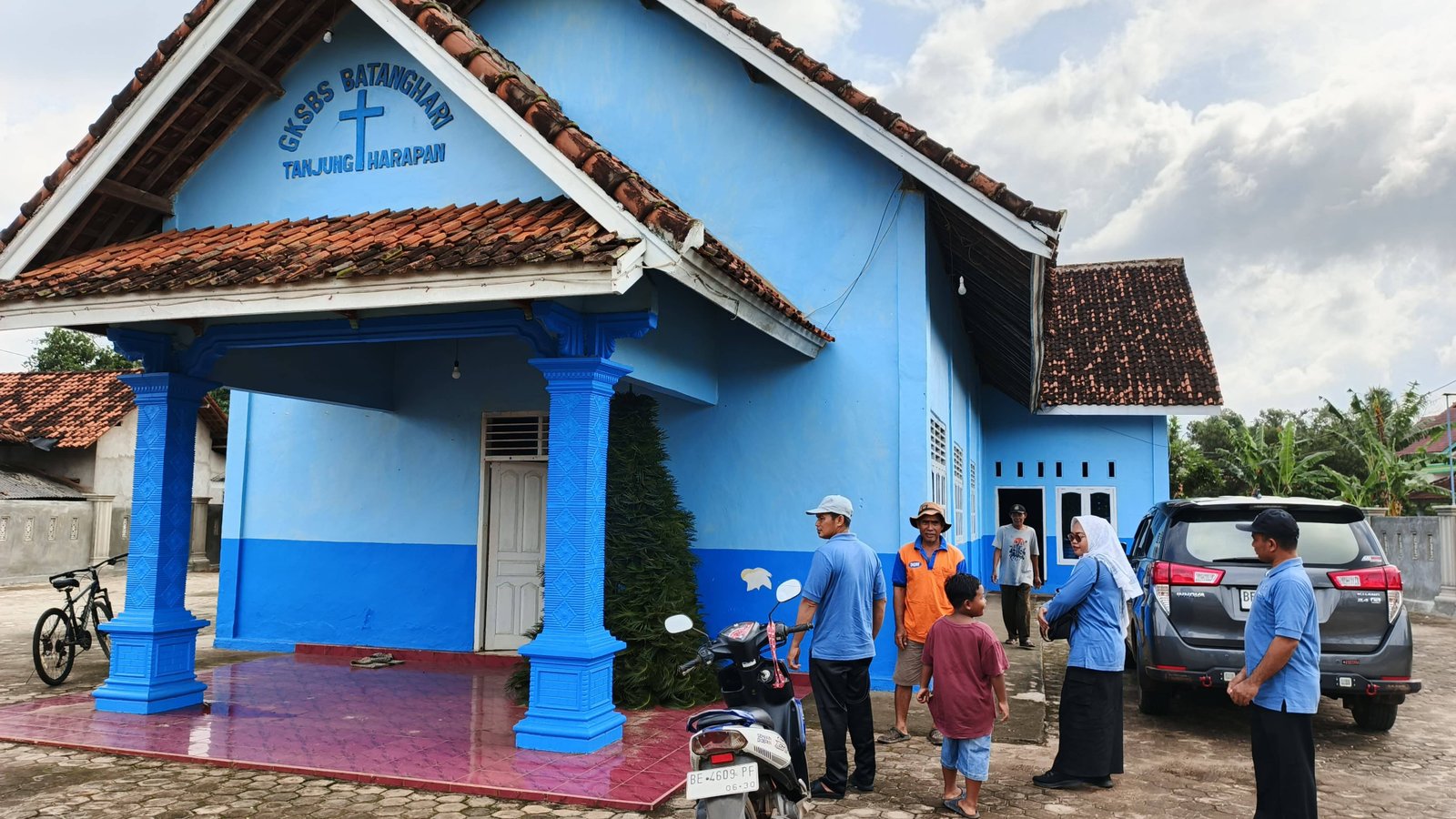 Peringati HAB ke 80, KUA Marga Tiga Gelar Bakti Sosial 