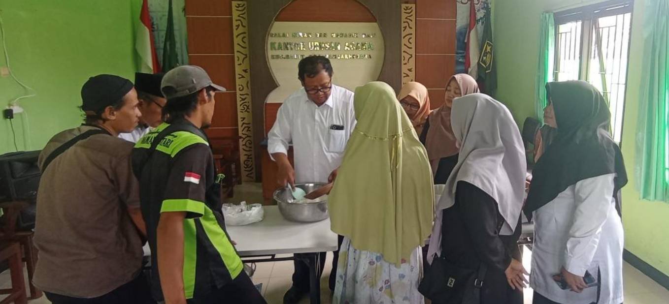 Dari Balai Nikah, KUA Rakit Dorong Mustahik Baznas Berdaya Lewat Usaha Cilok