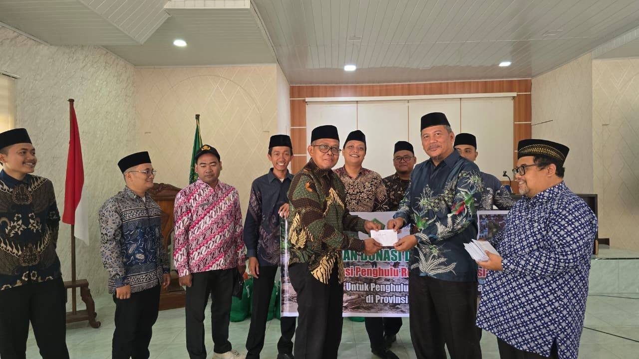 Solidaritas Tanpa Batas, PW APRI Sumut Salurkan Bantuan Bagi 17 Penghulu Terdampak Bencana di Langkat