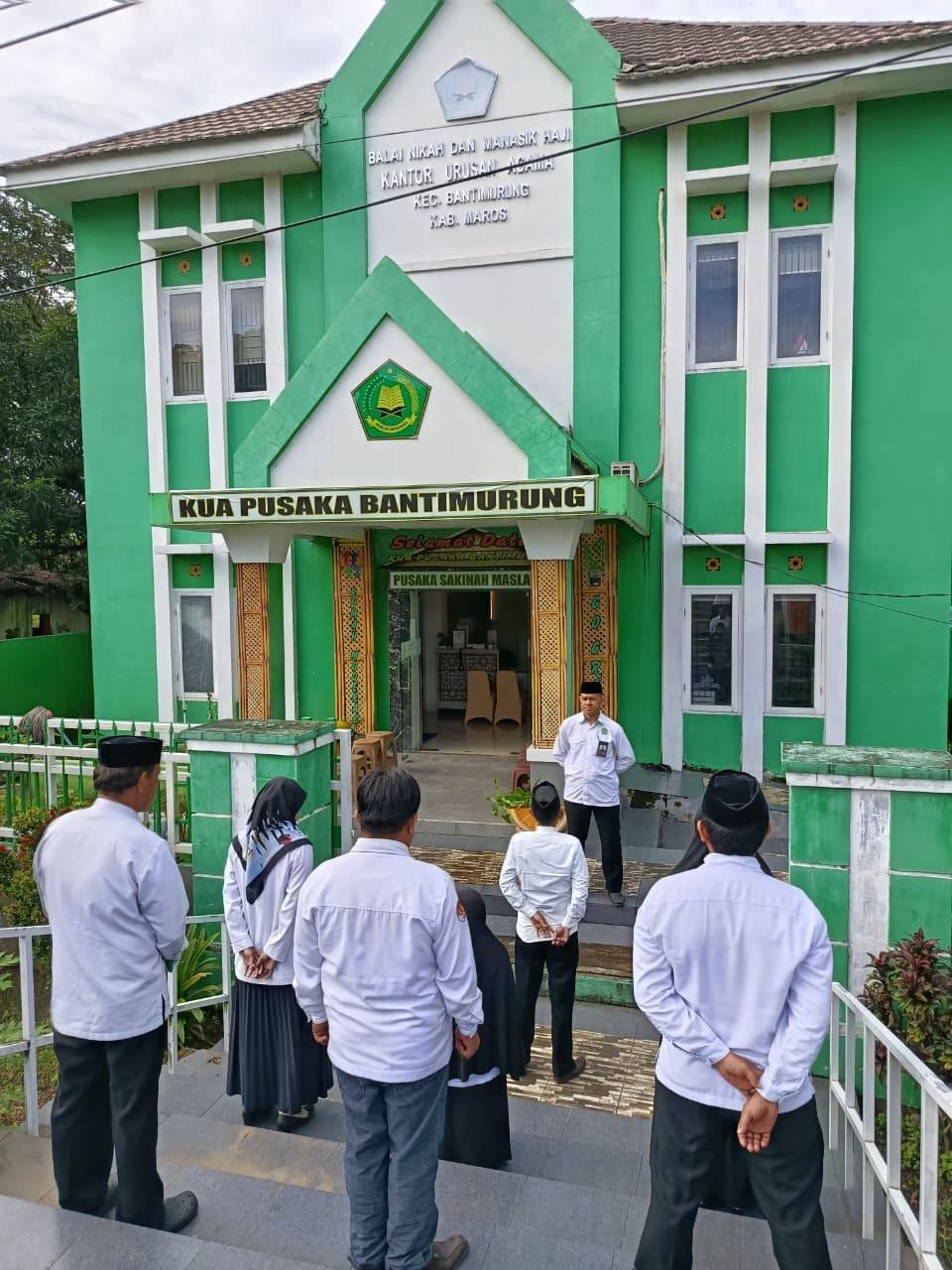Apel Pagi KUA Pusaka Bantimurung: Layanan Masjid Ramah Pemudik dan ASN Siaga