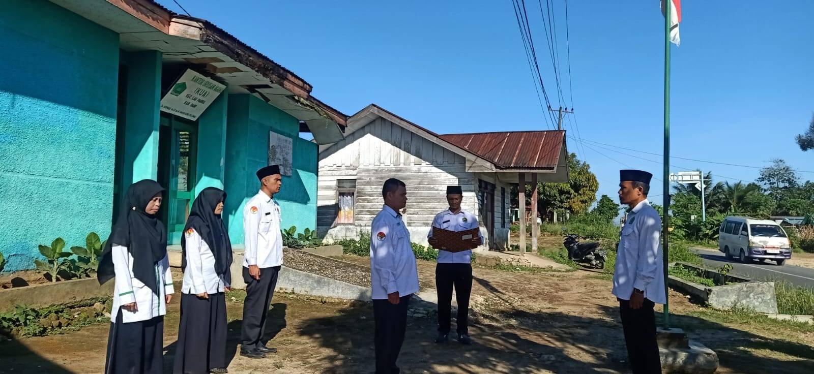 Tingkatkan Kedisiplinan Awal Tahun, KUA Lae Parira Gelar Apel Pagi