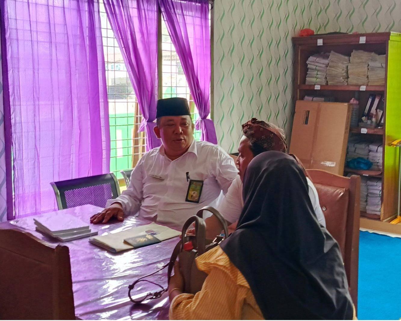 Ka. KUA Gunung Maligas Berikan Bimbingan Perkawinan