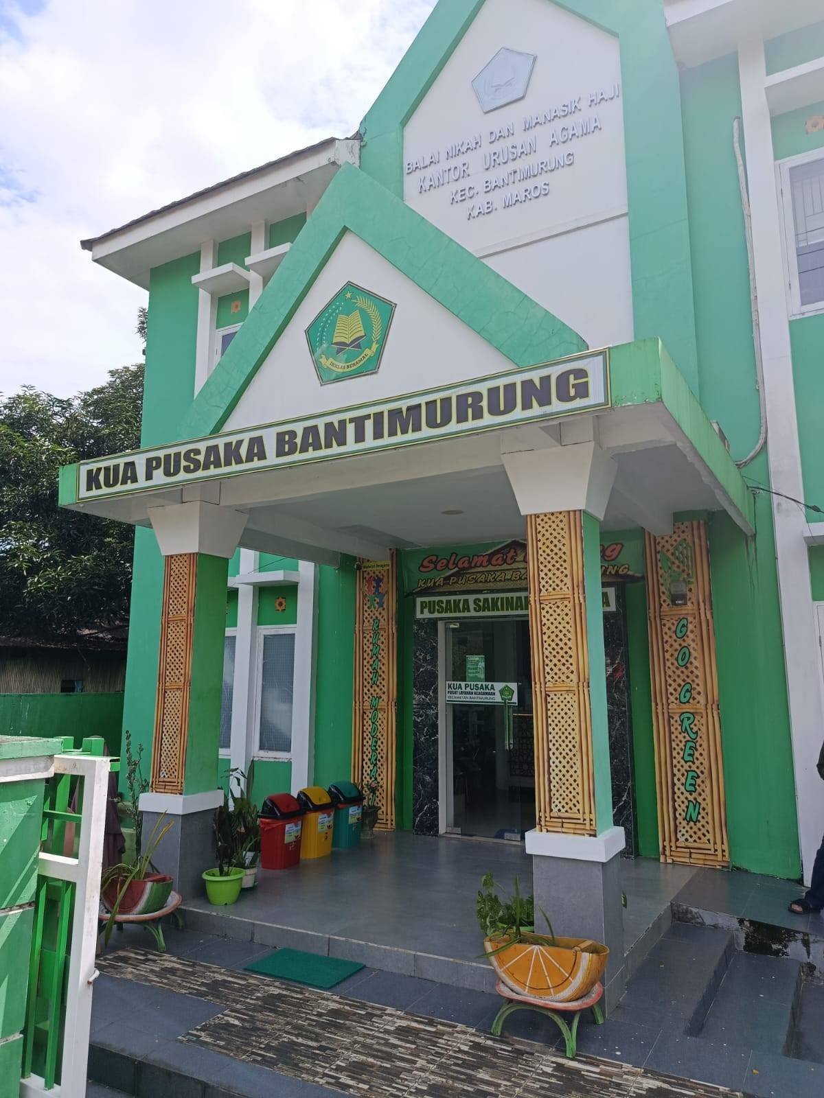 Menuju Kantor Ramah Lingkungan, KUA Pusaka Bantimurung Terapkan Pemilahan Sampah Tiga Warna