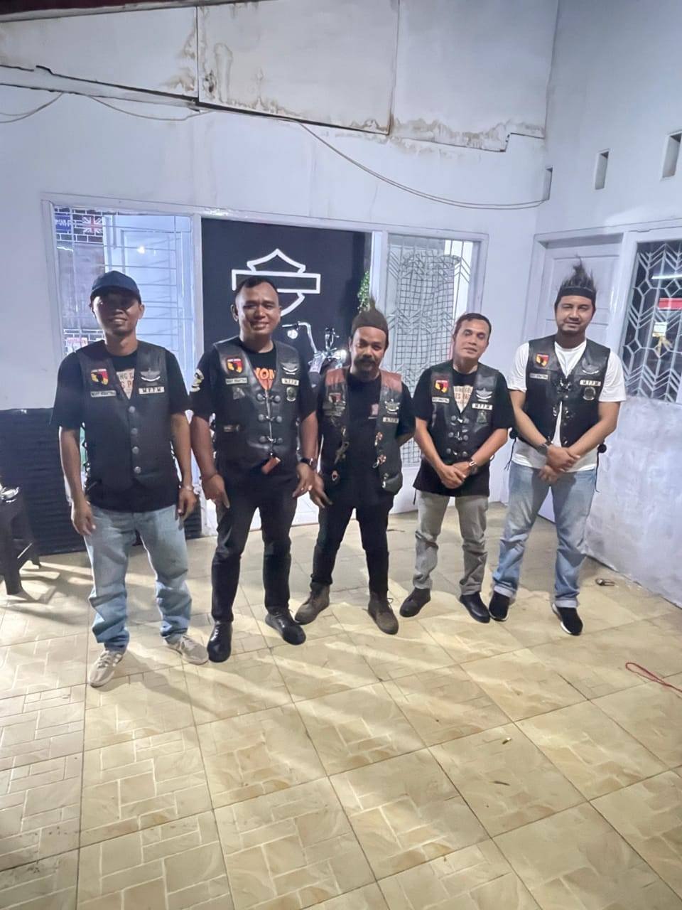 Penghulu Febri Yandi Tunjukkan Kepedulian Sosial melalui Aksi MACI Peduli Bencana