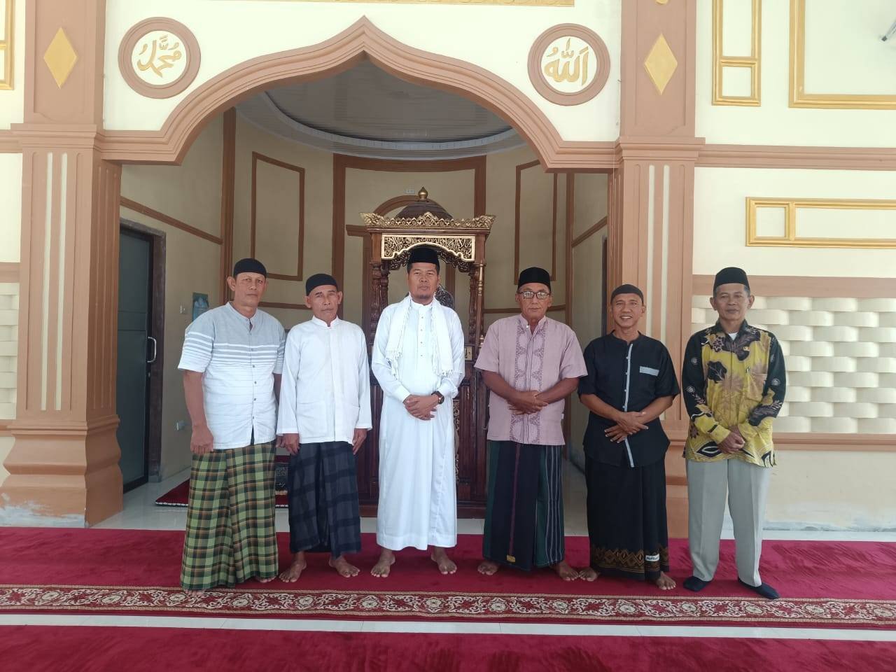 KUA Bandar Pulau Laksanakan Safari Jumat di Desa Binaan, Kepala KUA Bertindak sebagai Khatib dan Imam