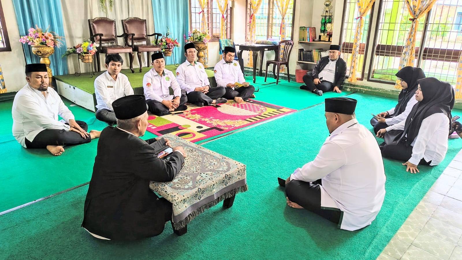 Jajaran KUA Tigabinanga Laksanakan Rakor, Perkuat Pelayanan Keagamaan