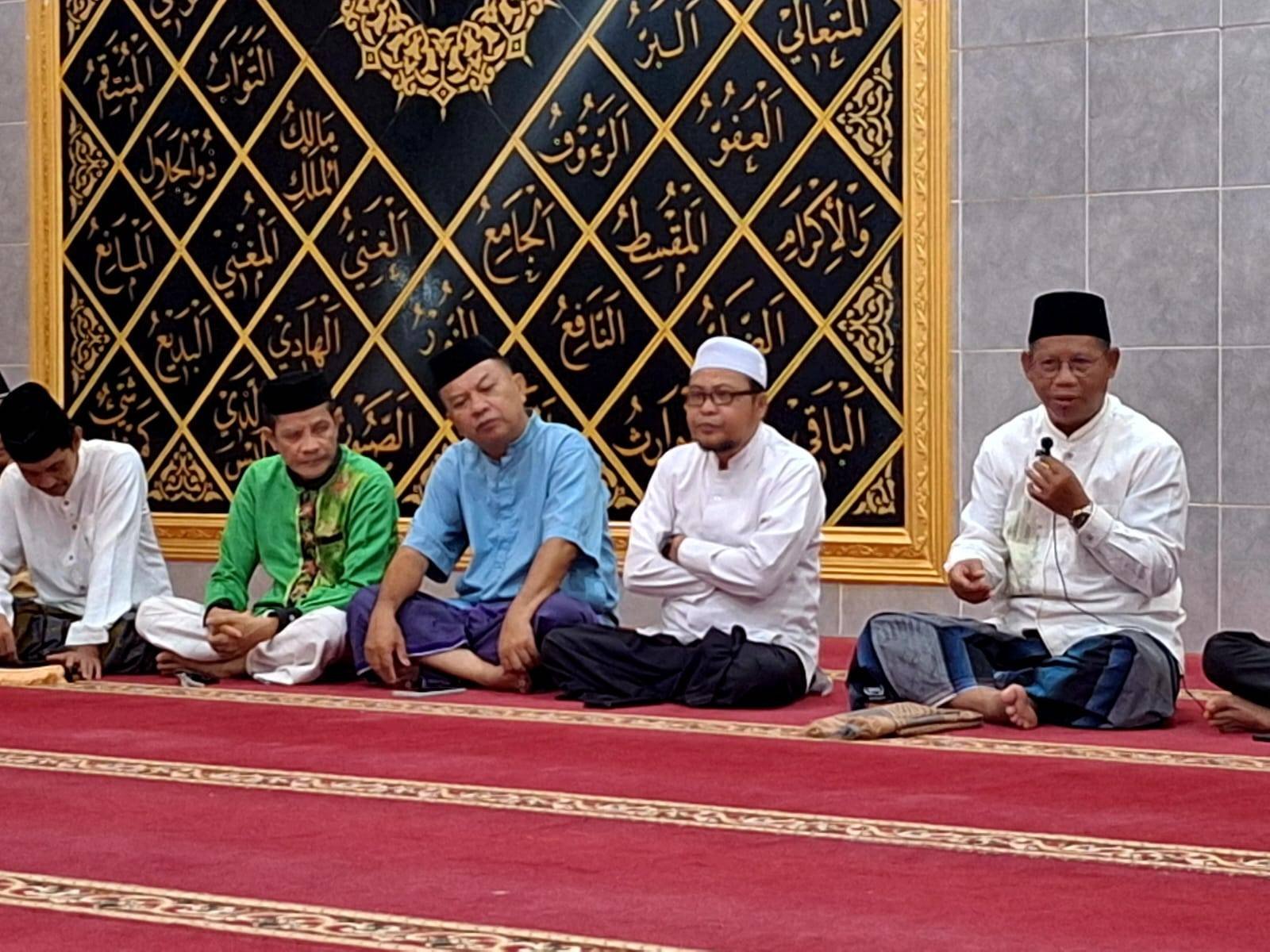 Kepala KUA Kota Tengah Hadiri Gerakan Subuh Berjama’ah, Kakanwil Kemenag Gorontalo Sampaikan Hikmah Isra Mi’raj
