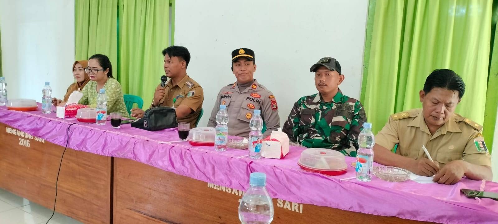 Desa Mengandung Sari Bersiap Ikuti Lomba Desa 2026, KUA Sekampung Udik Hadiri Pembentukan Panitia