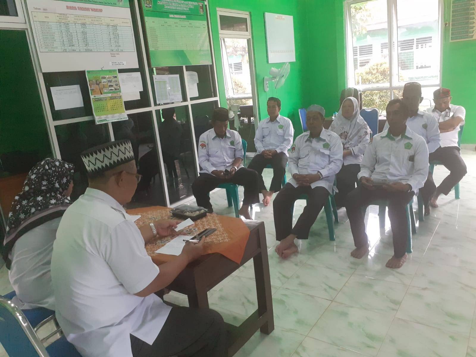 Rapat Awal Tahun, KUA Raman Utara Bagi Tugas Pegawai Sesuai PMA 30/2024