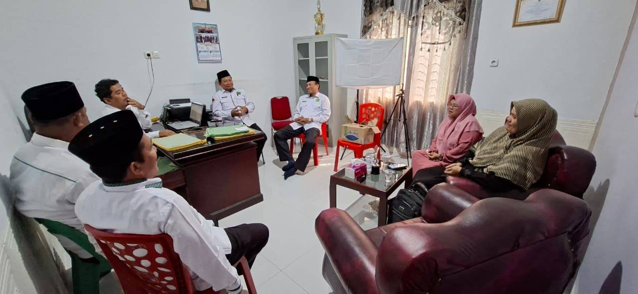 Persiapkan Peluncuran Studio Podcast IKMA , KUA Medan Amplas Rapat Program Kerja 