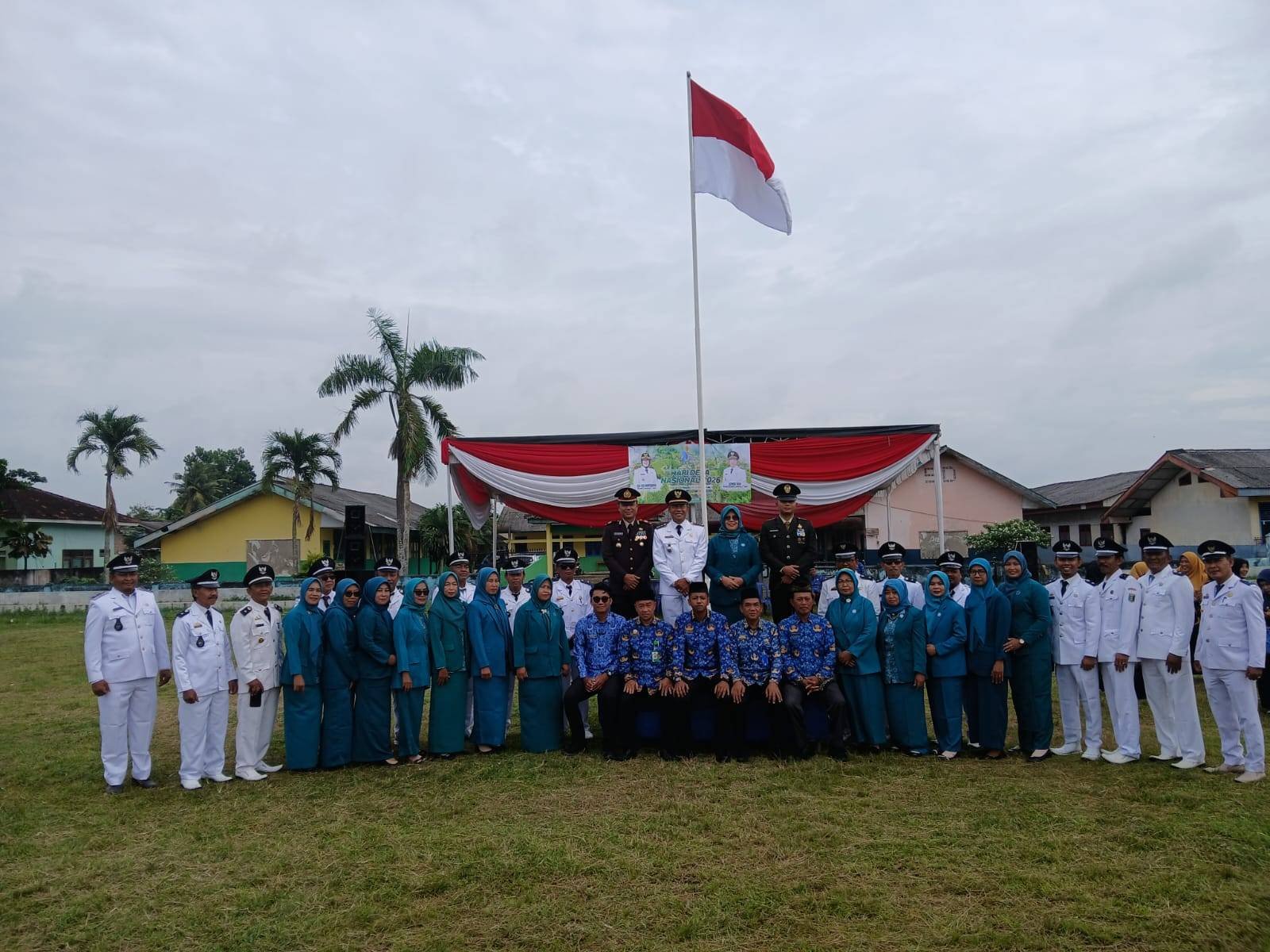 Kepala KUA Sekampung Ikuti Upacara Hari Desa Nasional 2026