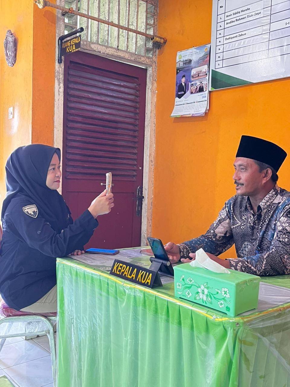 KUA Gunungsitoli Utara Layani Wawancara RRI Terkait Isra Miraj