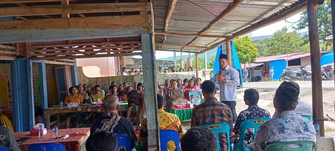 Hadir di Tengah Warga, Penghulu KUA Lolowa’u Tekankan Pentingnya Ketahanan Keluarga