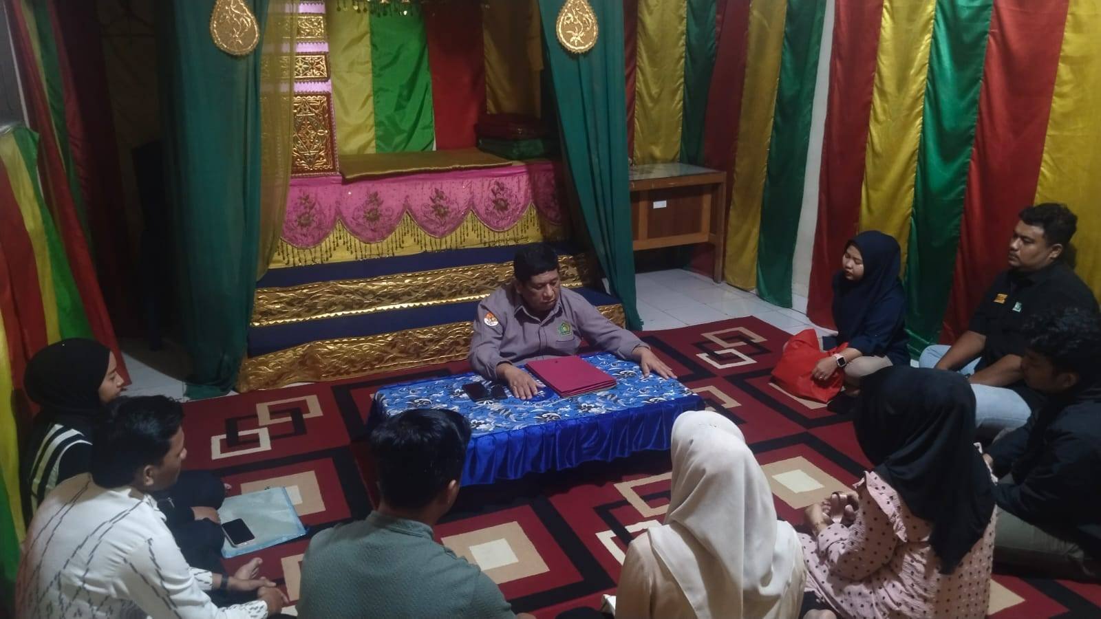 Penghulu Madya KUA Payung Sekaki Laksanakan Bimwin Catin Klasikal