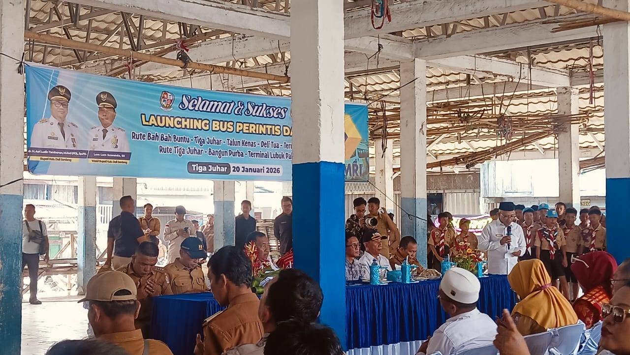 Kepala KUA STM Hulu Pimpin Doa pada Launching Bus Perintis di Kecamatan STM Hulu