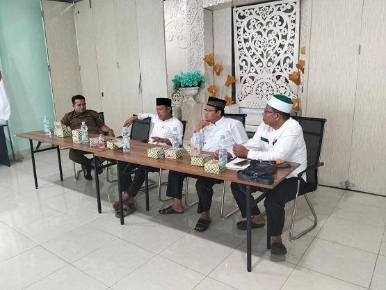 Sinergi Untuk Umat, Kepala KUA Kec. Bukit Batu Gelar Ramah Tamah Bersama Ketua DDI dan Para Mubaligh