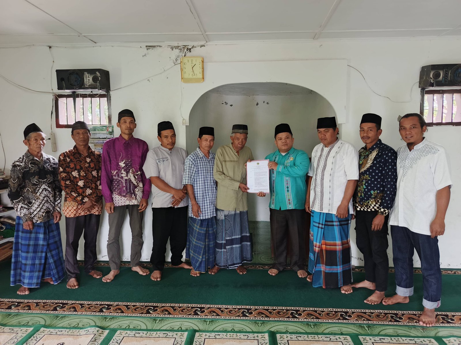 Ka. KUA Habinsaran Kukuhkan Pengurus BKM Nurul Huda Desa Parsobuan Barat