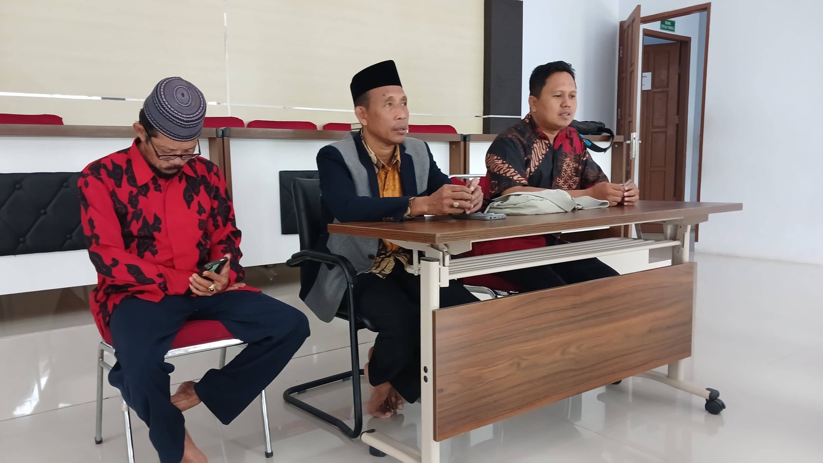 Rakor KUA Lau Tekankan Disiplin Dokumentasi dan Keaslian Dokumen