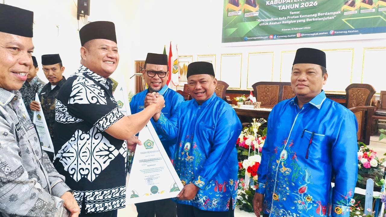 Responsif dalam Sertifikasi Tanah Wakaf, Kepala KUA Sei Kepayang Raih Penghargaan dari Kemenag Asahan