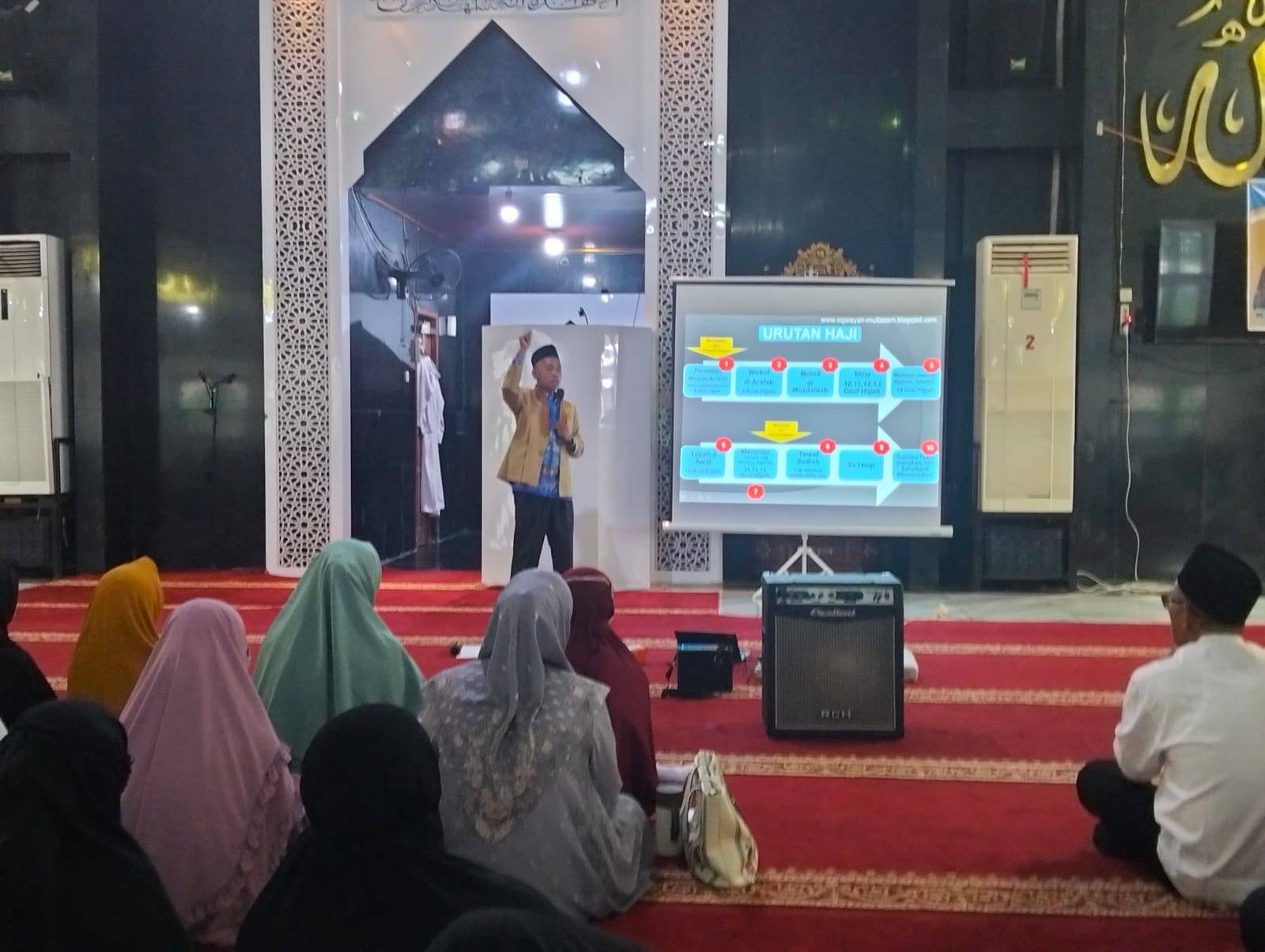 Kepala KUA Benakat Menjadi Narasumber Bimbingan Manasik Haji Zona III