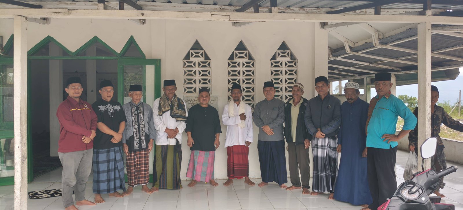 Gelar Safari Jumat di BKM Ar-Rahman, KUA Sinehu Ajak Umat Perkuat Amalan Jelang Ramadan