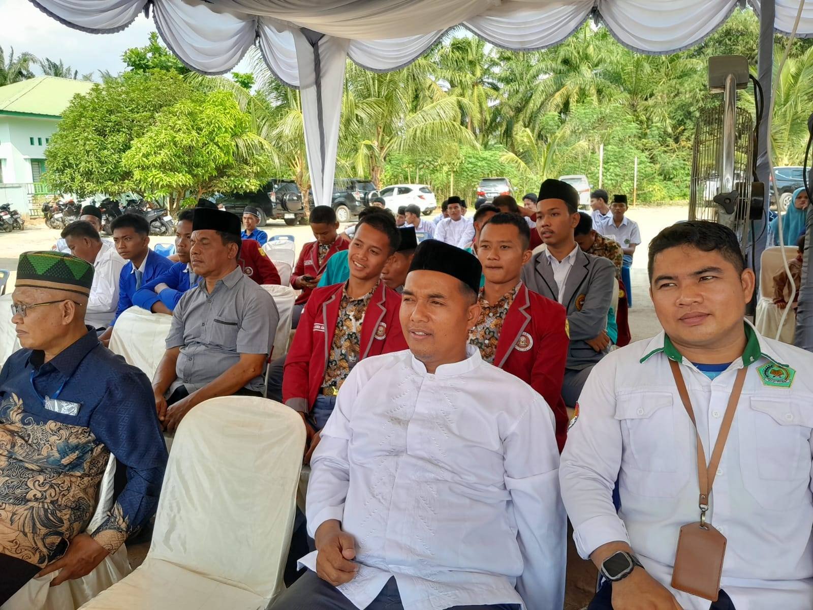 KUA Pulau rakyat Hadiri Peringatan Isra Mi'raj Nabi Muhammad SAW 1447 H / 2026 M di MAN 2 Rahuning