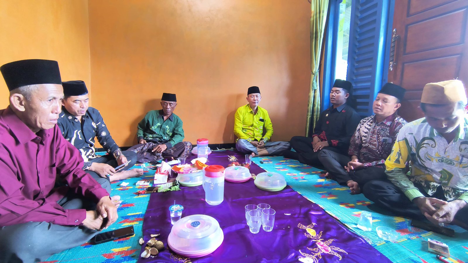 KUA Sekampung Udik Gelar Khataman Al-Qur’an Usai Rapat