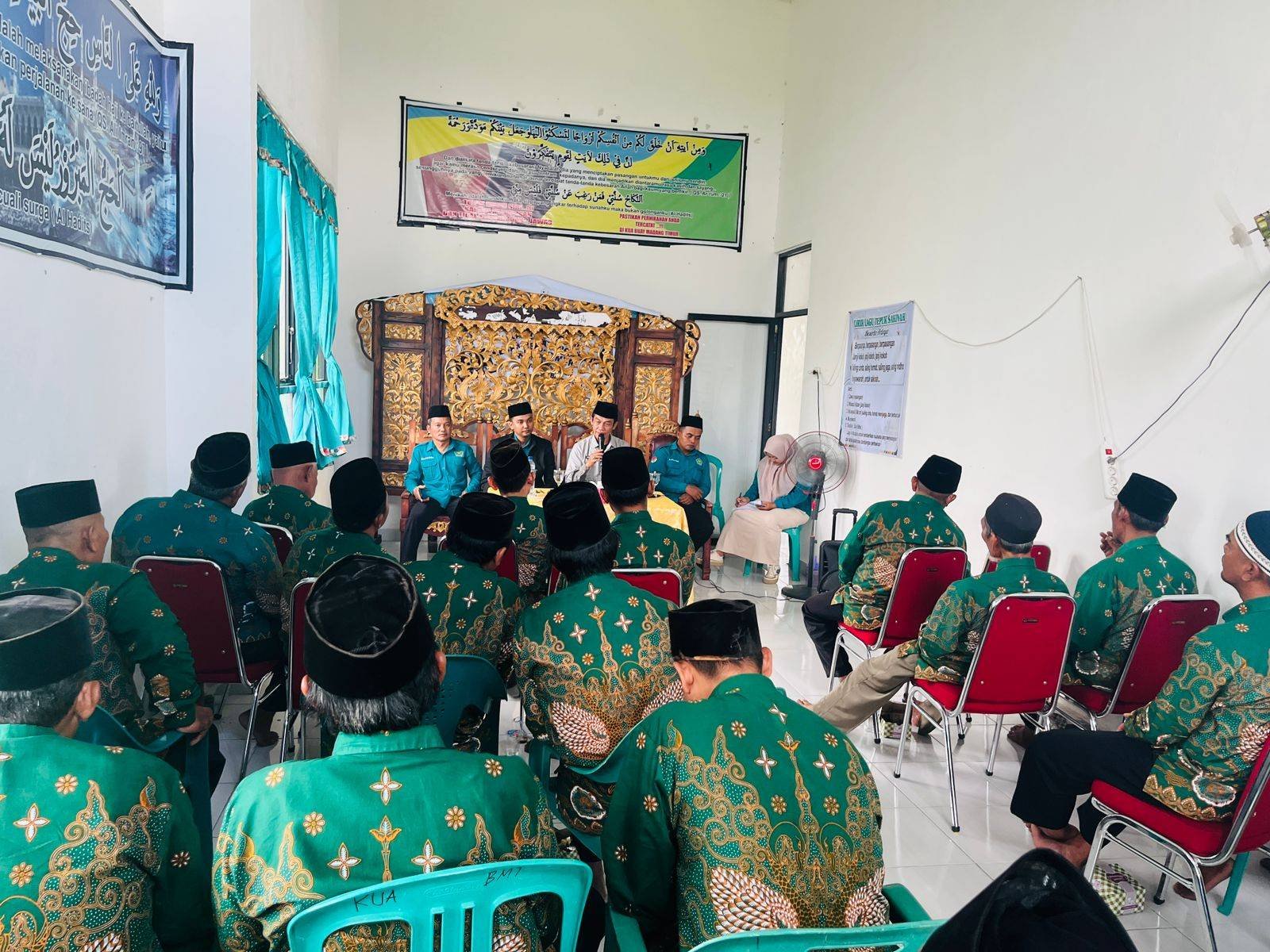 Satukan Visi, KUA Buay Madang Timur Gelar Rapat Koordinasi