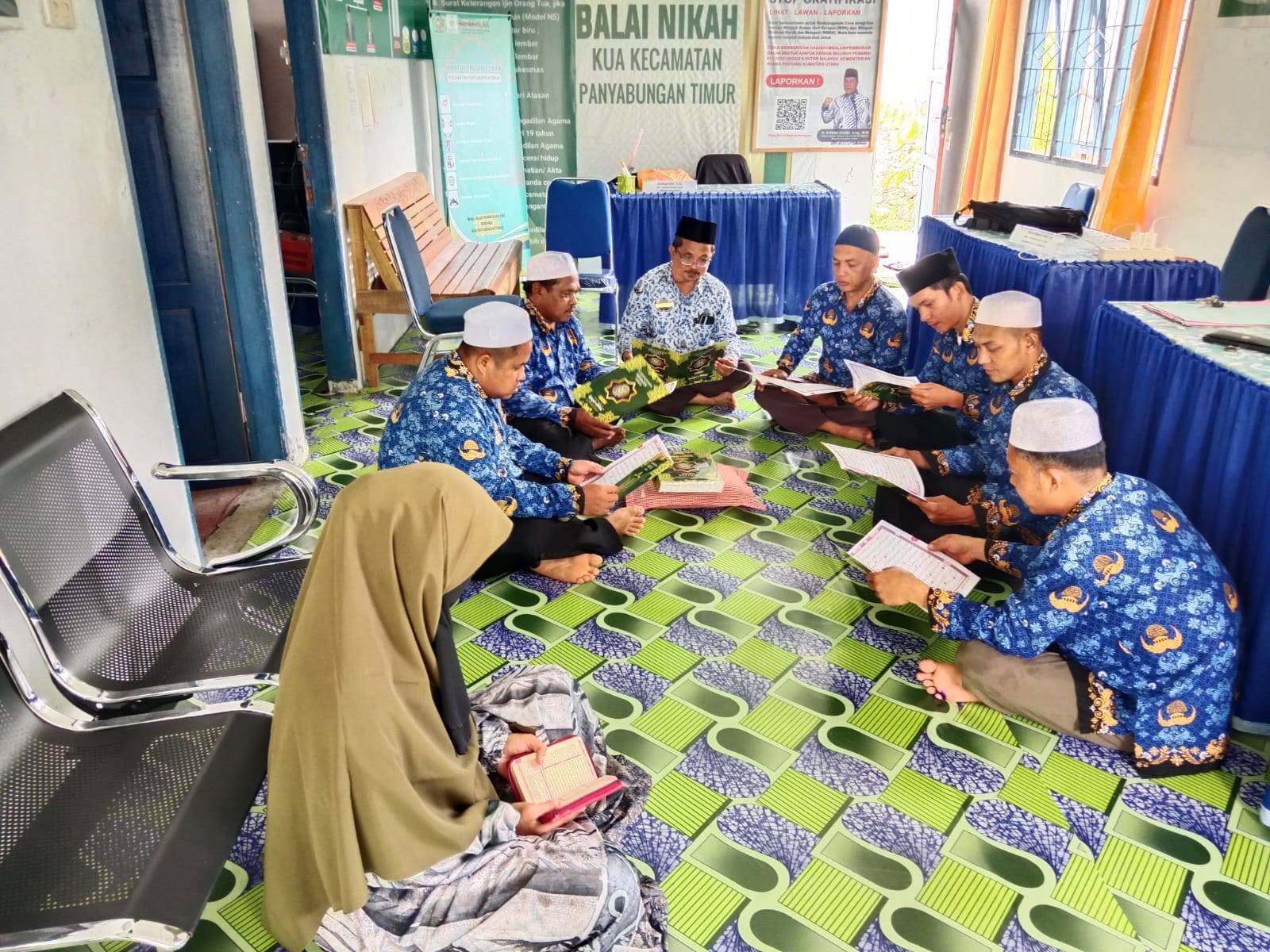 Perkuat Nilai Spiritual di Bulan Ramadan, KUA Panyabungan Timur Gelar Tadarus Bersama