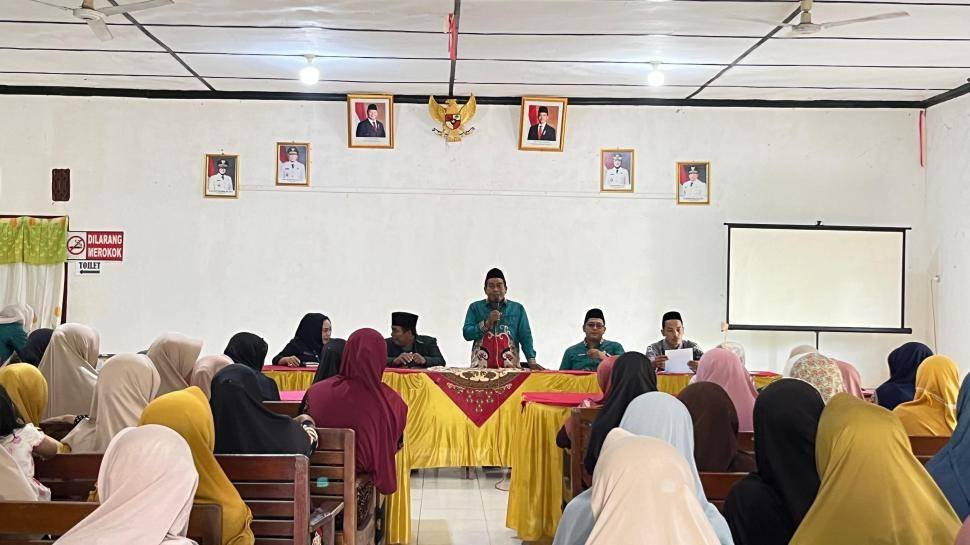 KUA Metro Kibang Perkuat Peran Lansia sebagai Pilar Keluarga melalui Sekolah Lansia Melati