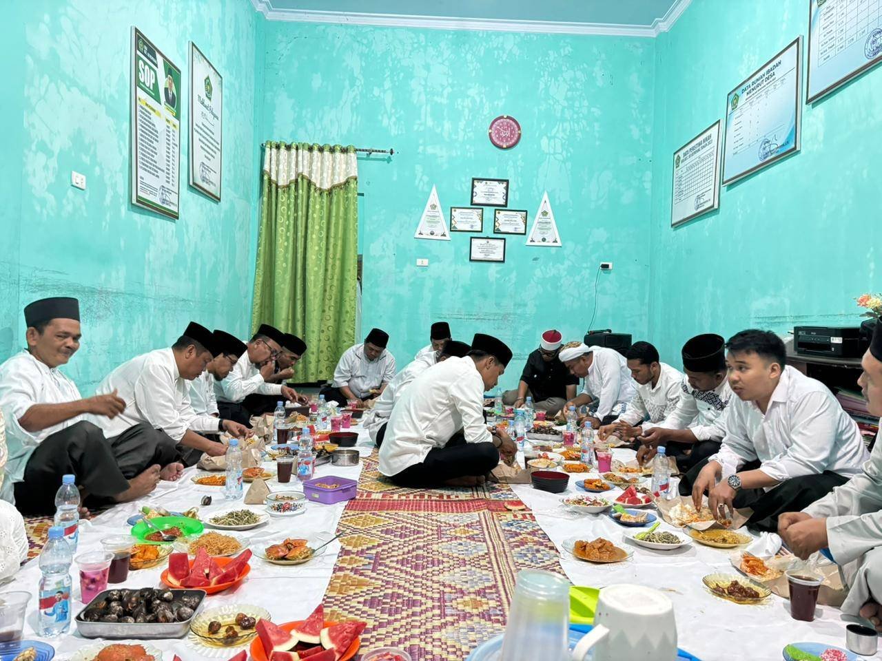 Momentum Ramadan, KUA Sei Kepayang dan Kakan Kemenag Kab. Asahan Adakan Buka Puasa Bersama